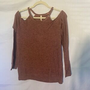 Lanston Cold Shoulder Long Sleeve Top Heathered Rust Size S NWT